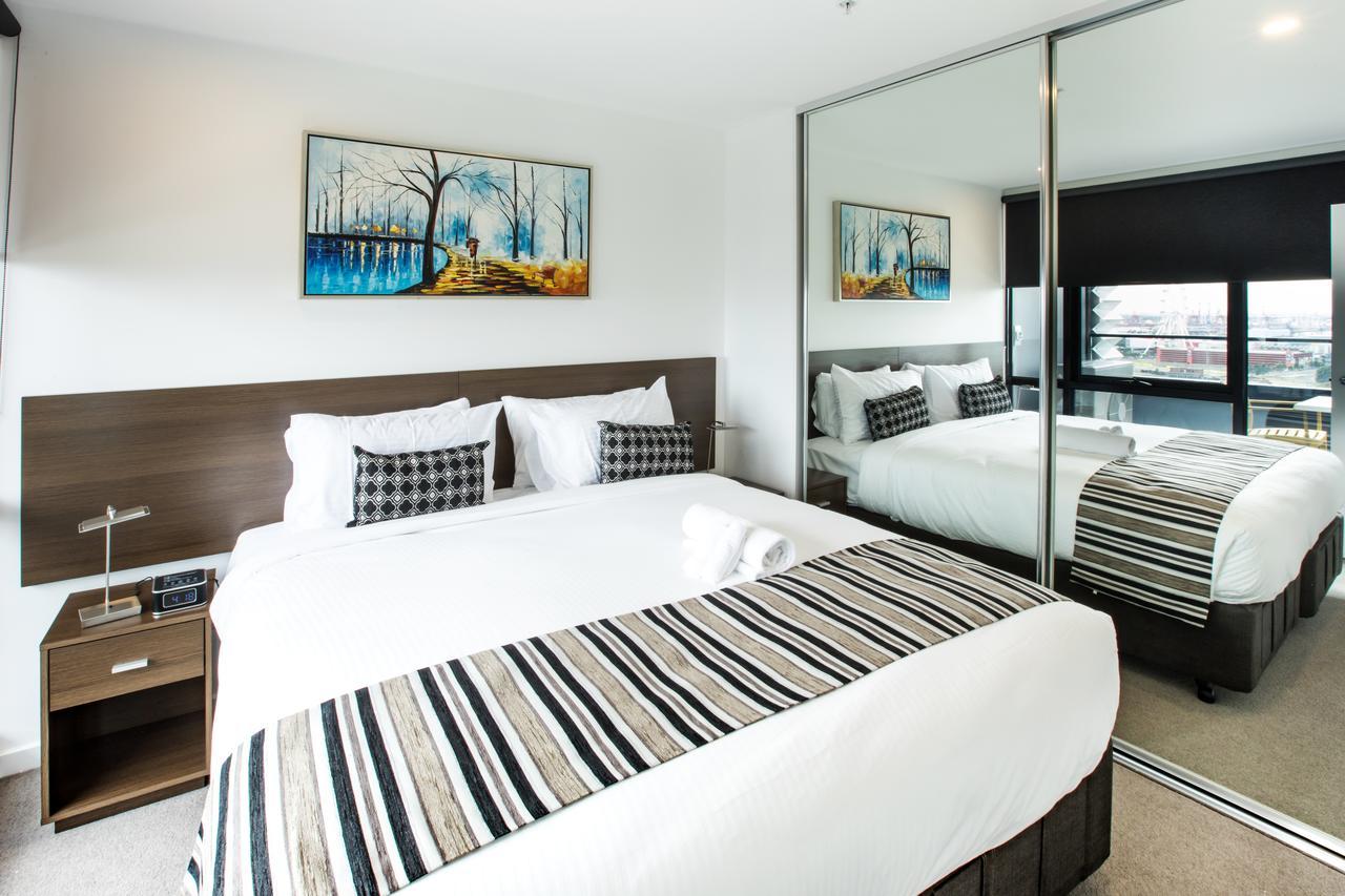 Spencer Street Apartments Мелбърн Екстериор снимка