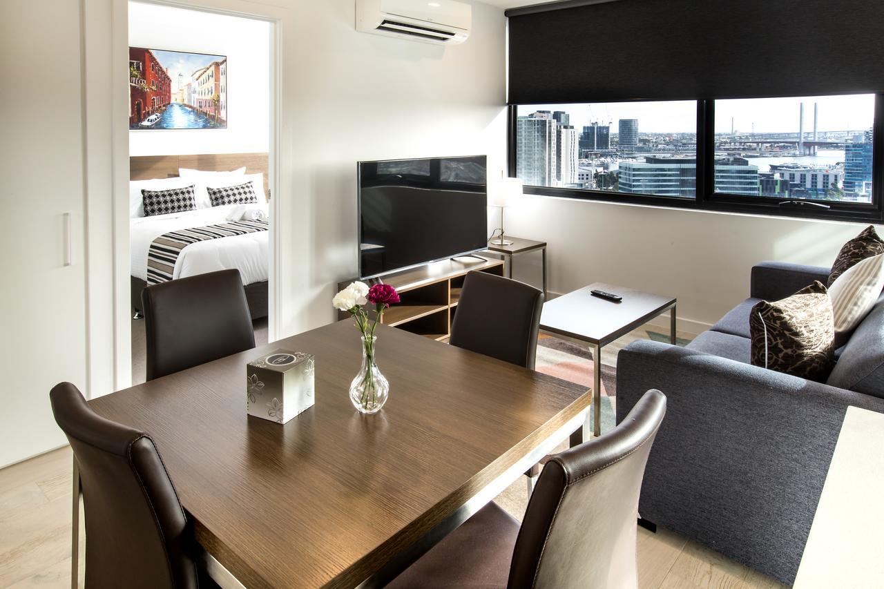 Spencer Street Apartments Мелбърн Екстериор снимка