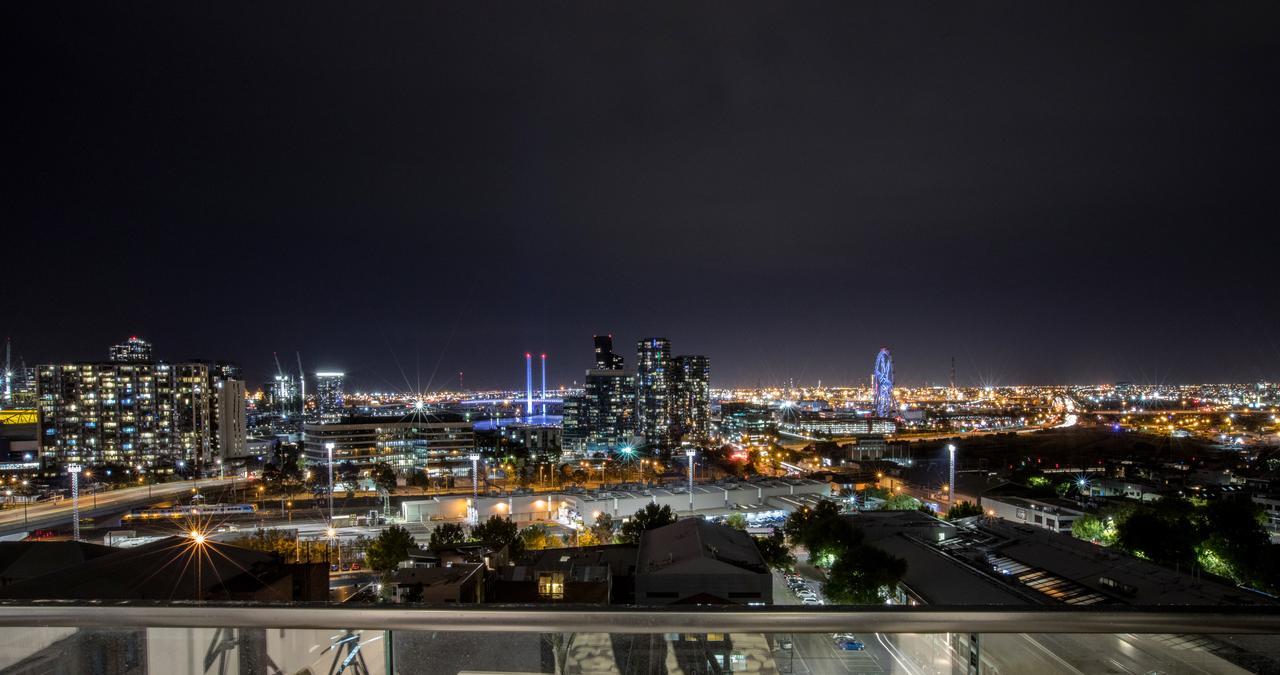 Spencer Street Apartments Мелбърн Екстериор снимка