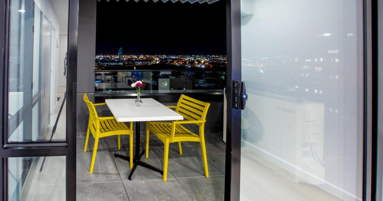 Spencer Street Apartments Мелбърн Екстериор снимка